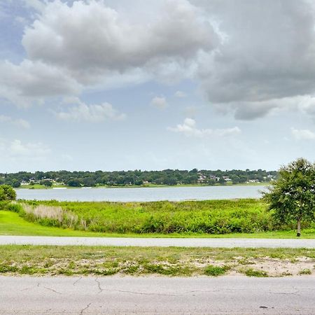 Sunny Lake Wales Getaway - 1 Mi To Downtown Экстерьер фото